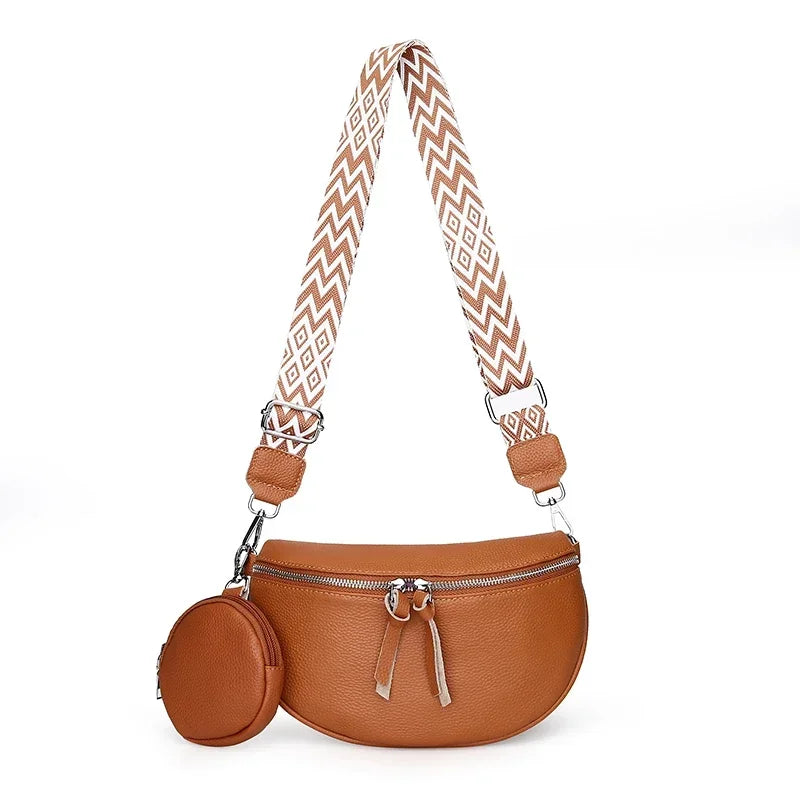 Sac banane femme en cuir orange avec motif orange et blanc sur la bandoulière